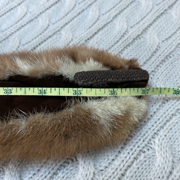 Vintage fur stole. 37” Inches in length. See pics for details. - Picture 12 of 13